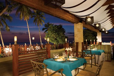 AMResorts’ New Sip Savor and See Dining Experience Program Expands Dining and Nighttime Entertainment Options for Guests