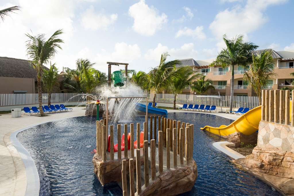 slide-120-1024x711 Top 5 All Inclusive Resorts for Kids