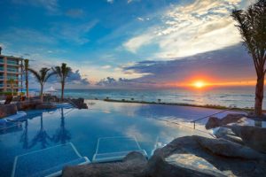hard-rock-hotel-cancun-pool-sunrise-300x200 hard-rock-hotel-cancun-pool-sunrise