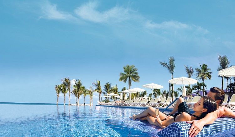 Featured-Resort-of-the-Week-Riu-Palace-Jamaica-FOR-BLOG-1 Featured Resort of the Week: Riu Palace Jamaica