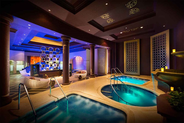  Featured Resort: Hard Rock Hotel Riviera Maya