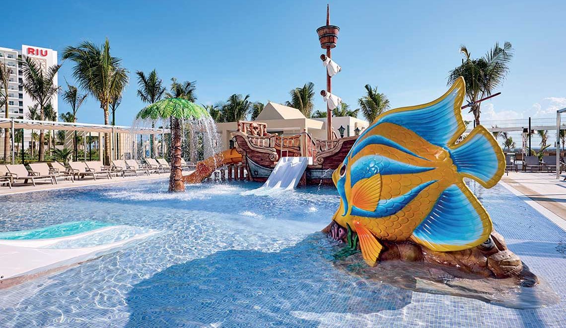 Best RIU Family Friendly Hotels & Resorts in Mexico & the Caribbean