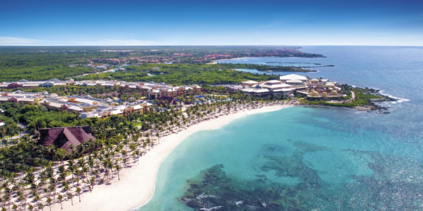 Featured Resort Spotlight: Barcelo Maya Palace - All Inclusive Outlet Blog