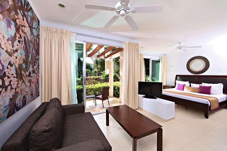 Junior suite at Luxury Bahia Principe Sian Ka'an all inclusive resort in Riviera Maya