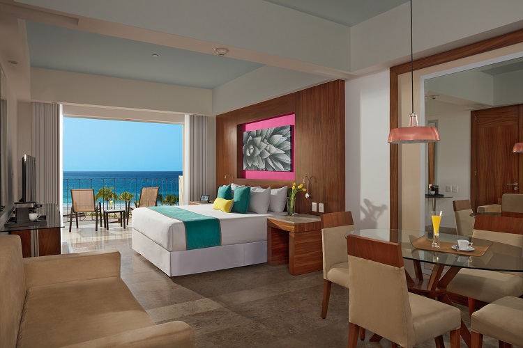 Junior suite at Reflect Krystal Grand Los Cabos in Mexico