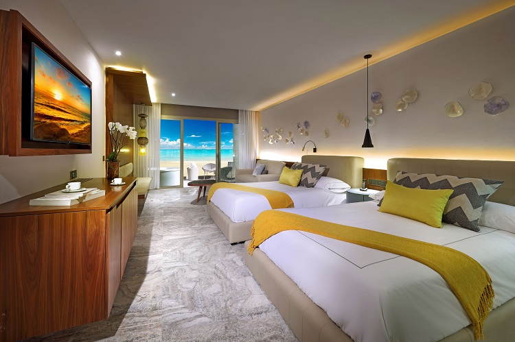 Junior suite at Grand Palladium Costa Mujeres Resort & Spa