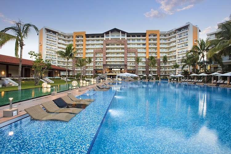 Pool at Reflect Krystal Grand Nuevo Vallarta