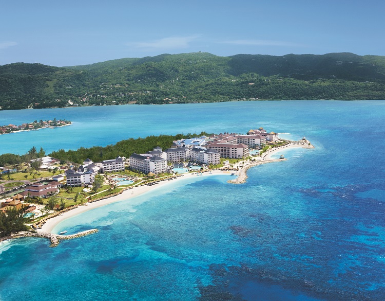 Grand-Palladium-Jamaica-Complex-Resort-Spa Top 9 Places to Stay in Montego Bay, Jamaica