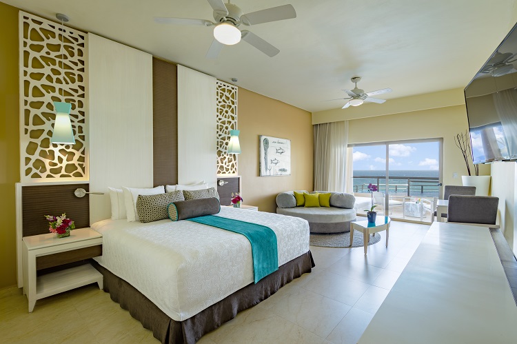 Oceanfront suite at El Dorado Seaside Suites in Riviera Maya