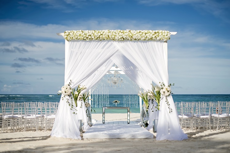 Beach wedding at Iberostar Grand Bavaro in the Dominican Republic