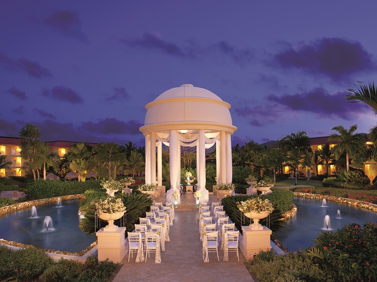 Wedding gazebo at Dreams Punta Cana Resort & Spa in the Dominican Republic