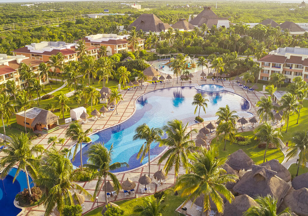 Bahia Principe Grand Coba
