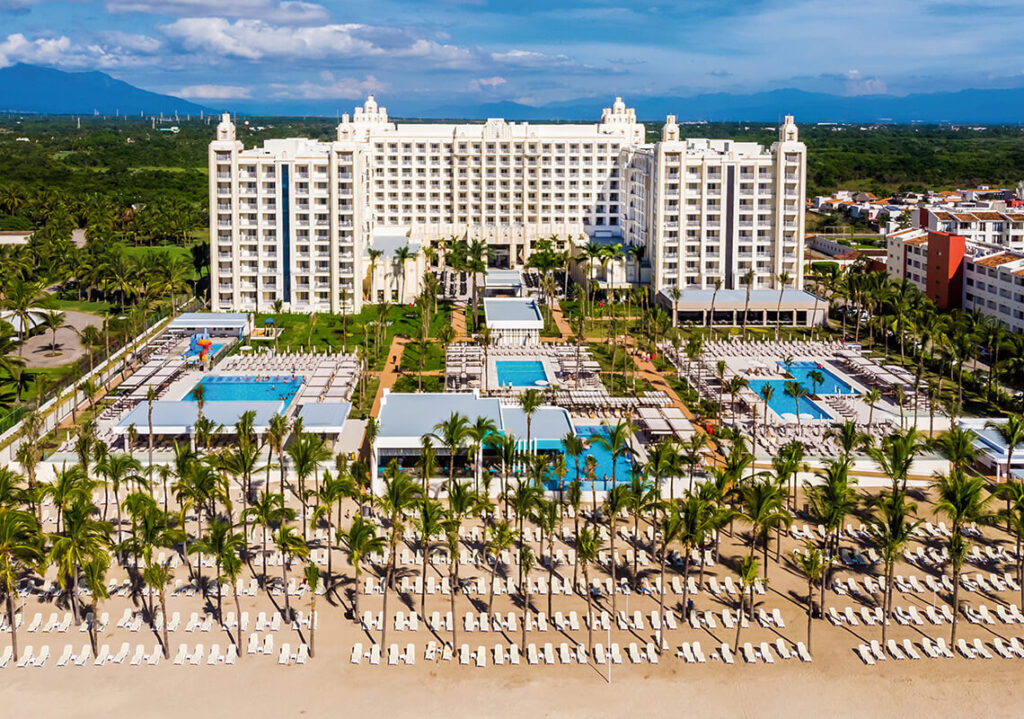 Riu Vallarta